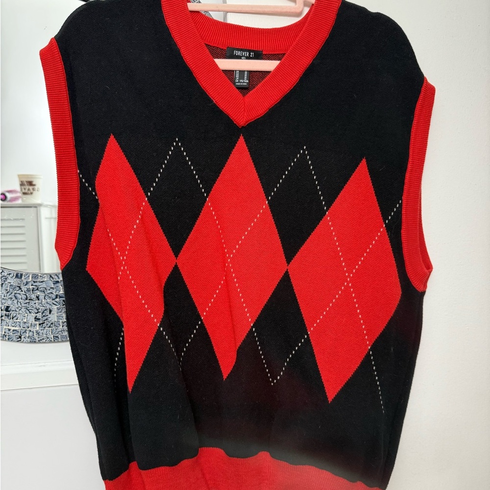 Forever 21 Red and Navy Knit Sweater